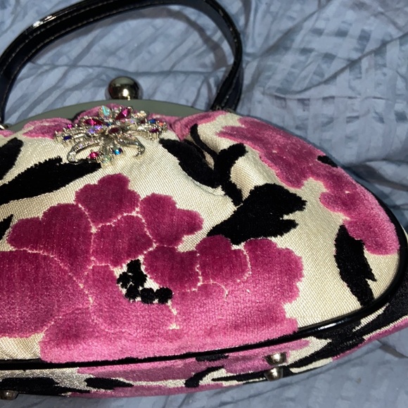 RARE Vintage like new Glenda Gies Floral Brocade tapestry evening bag Purse